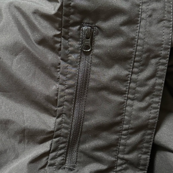 THE NORTH FACE Reign on Parka - Black - Picture 10 of 16